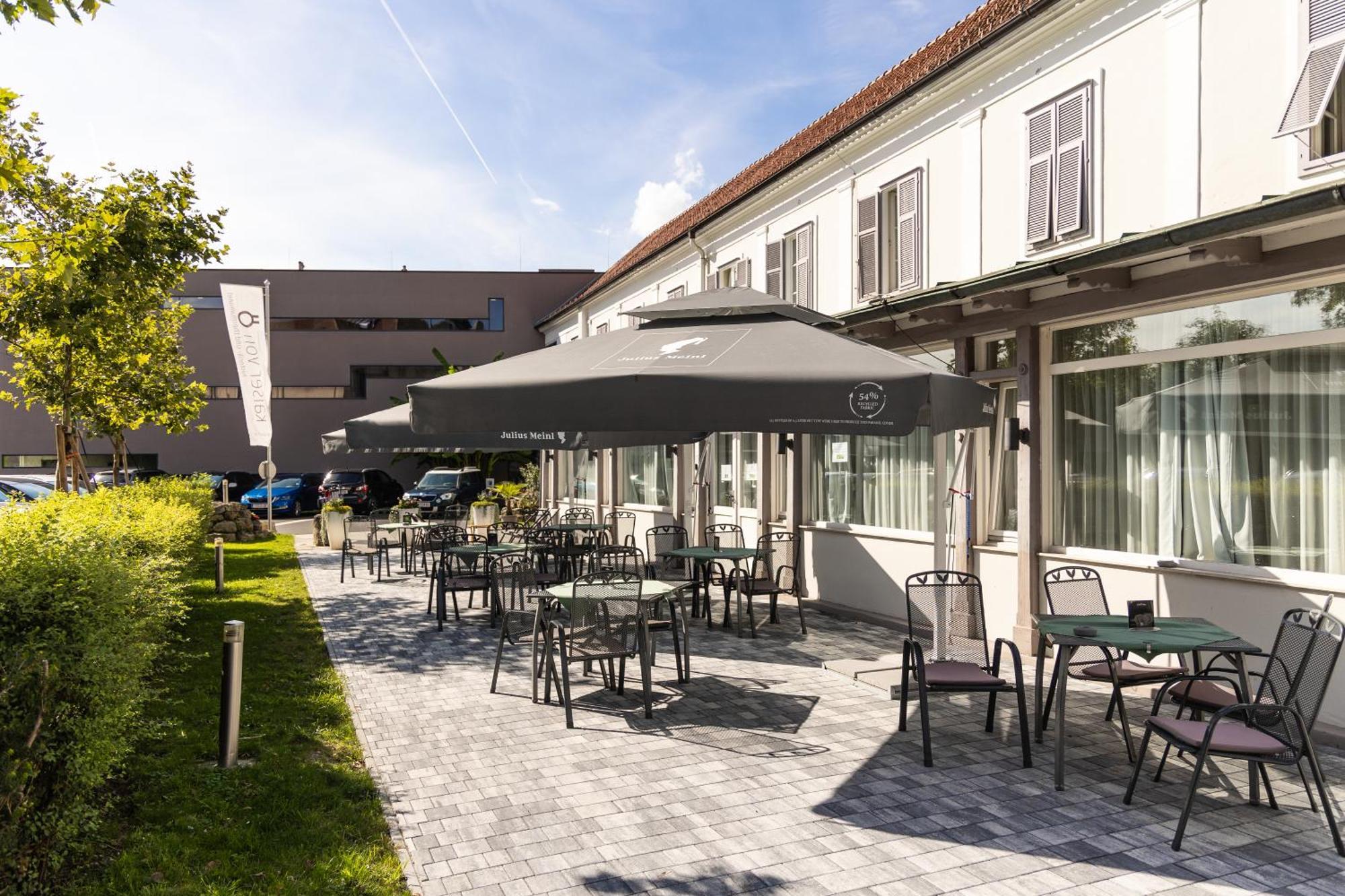 Kaiser Von Oesterreich, Historik- Und Thermalhotel Bad Radkersburg Luaran gambar